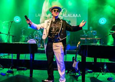 Exclusively Elton Listing