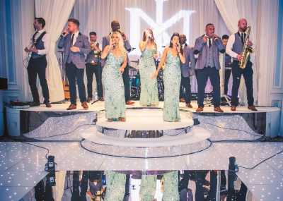 Phoenix Showband Listing