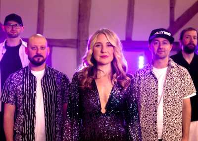 The Spotlights Listing